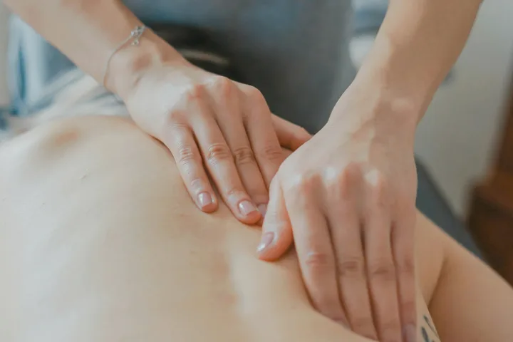 Sultanbeyli Nova Wellness’ta 60 Dakika Rahatlatıcı Masaj ve Hamam Kullanımı