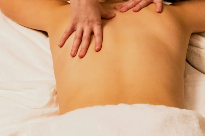 Vadi İstanbul Wellness’ta 45 Dakika Anti-Stres Masajı ve Islak Alan