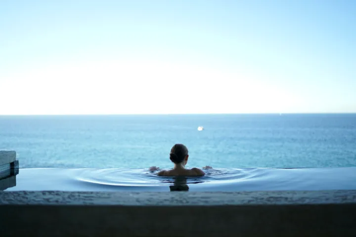 Laleli Serenity Spa’da 60 veya 90 Dakika Derin Doku Masajı